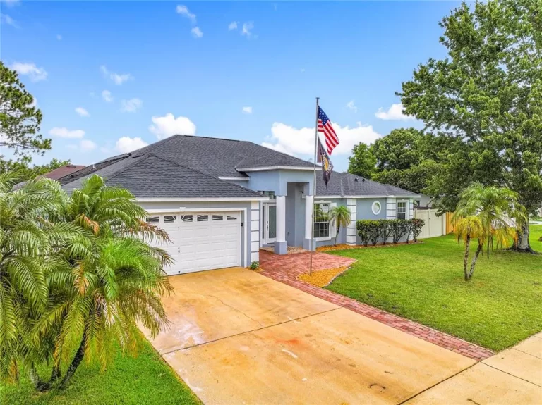 Roofing project completed by Ricketts Construction in Plantation, FL